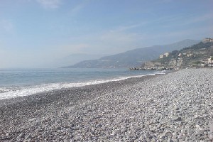 Xtrallusion offers characteristic Bed and Breakfast, B&B, Guest House, Hotel, Albergo and Country Lodge accommodation in Italy. Plus independent self-guided Walking, Adventure, Activity, Skiing and Paragliding Holiday itineraries on the Italian Rivieras, in the Italian Lakes, in the Italian Alps and in some of the most beautiful corners of Italy.